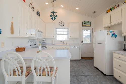 Sea Glass by Oak Island Accommodations - photo 14