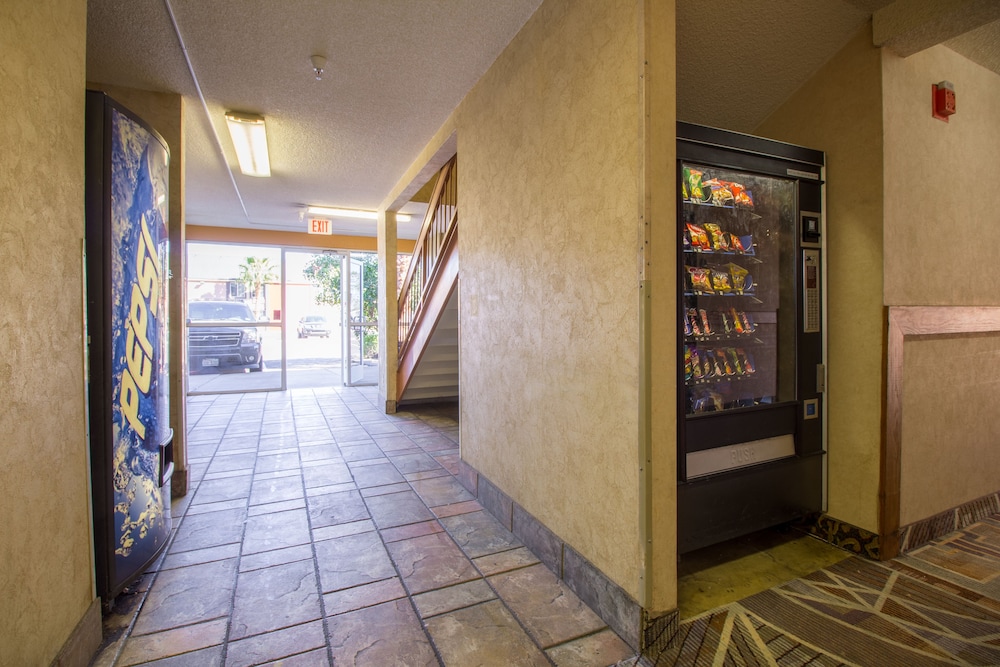 A Victory Inn Tolleson - photo 24