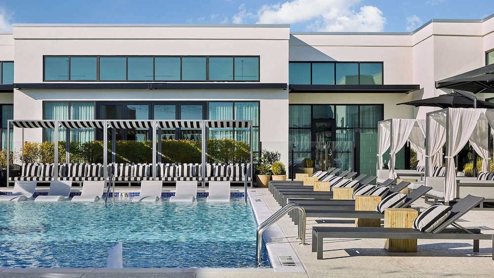 Sentral West Midtown At Star Metals in Atlanta, United States