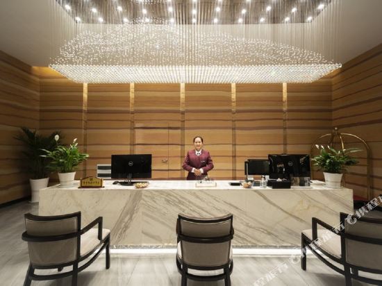 Banshan Hotel — Luzhang — photo 5