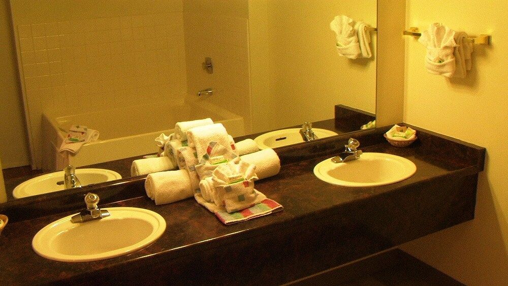 Wilderness Inn - photo 4