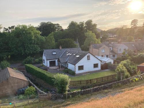 Westlin - carbon neutral hotel in Thornhill