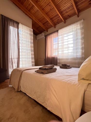 Sunny Athens — 4-Star Luxury Hotel in Athens, Greece