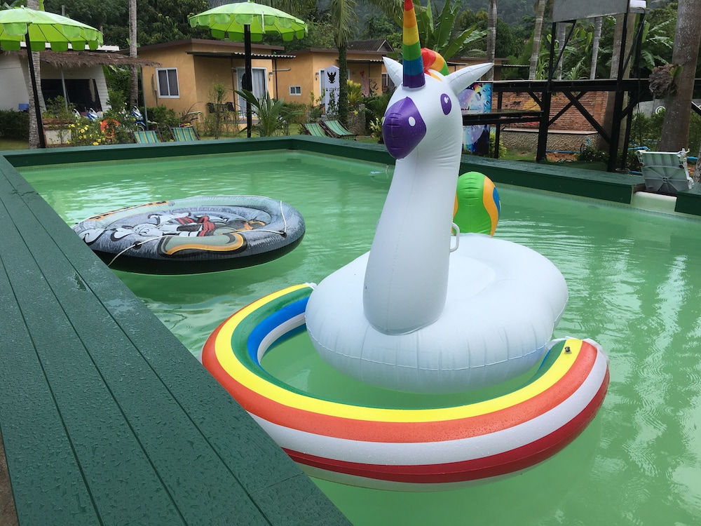 Feel at Chill resort kohchang in Ko Chang Tai, Thailand