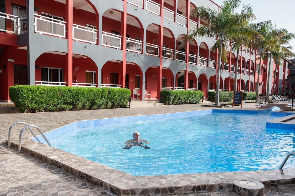 Seaview Gardens Hotel — hotel in Serekunda