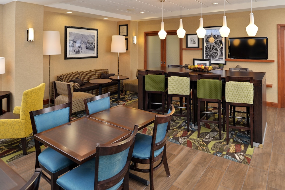 Hampton Inn Rock Springs - photo 66