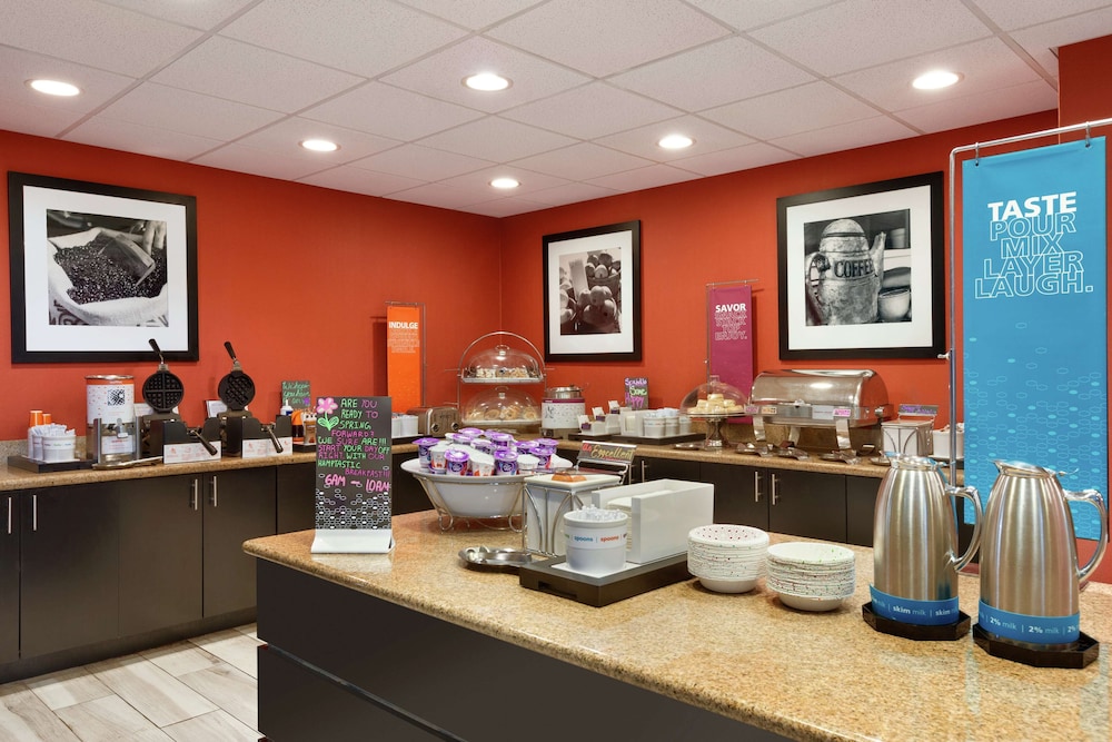 Hampton Inn & Suites Houston Clear Lake Nasa Area - photo 51