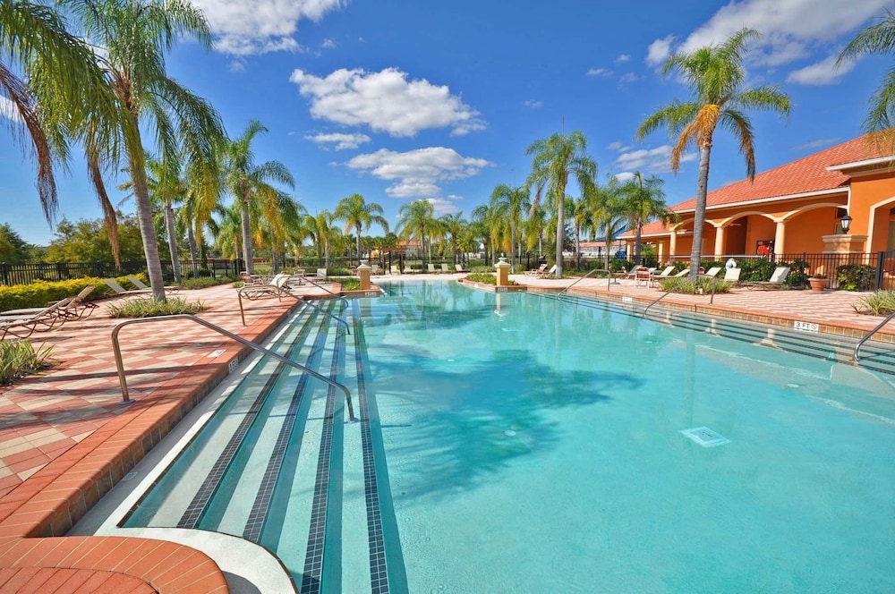 Bella Vida Resort - photo 316