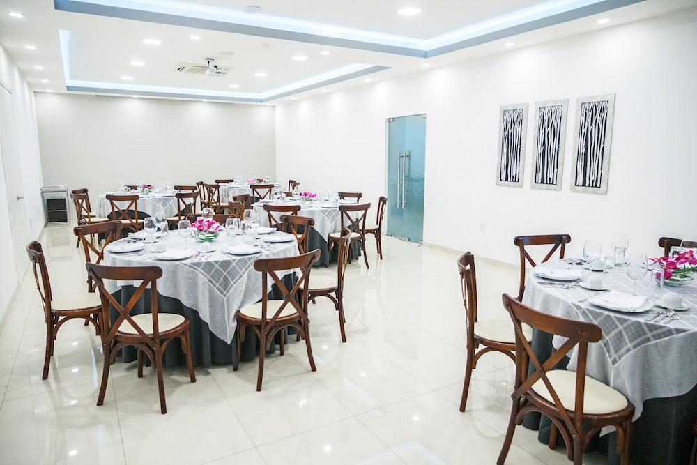 Reception hall