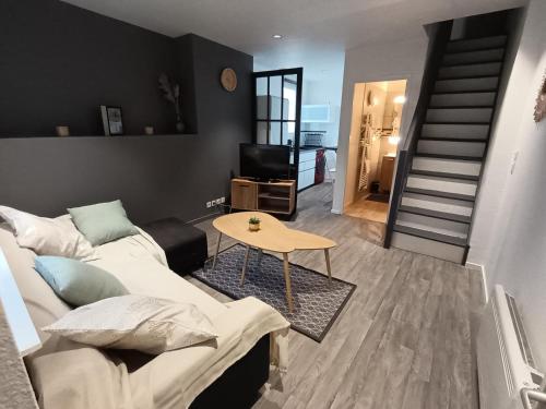 T2 Cosy En Duplex - carbon neutral hotel in Libourne