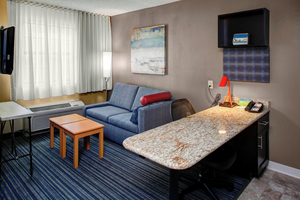 TownePlace Suites by Marriott Atlanta Buckhead - photo 9