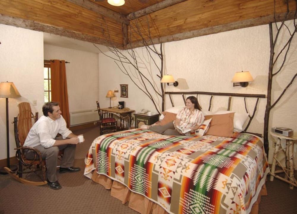 Finger Lakes Lodging - photo 11