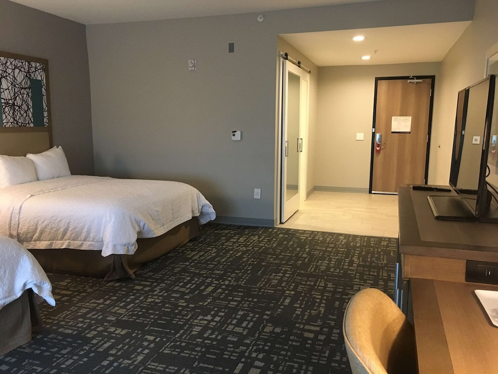 Hampton Inn & Suites Dallas The Colony TX - photo 32