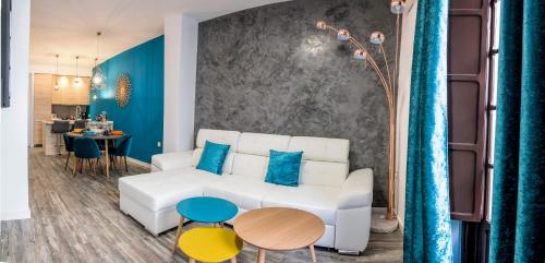 Minty Stay Mendoza Rios — Sevilla