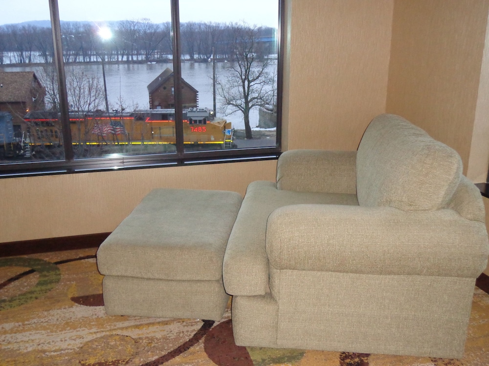 Comfort Inn & Suites Marquette Prairie du Chien - photo 41