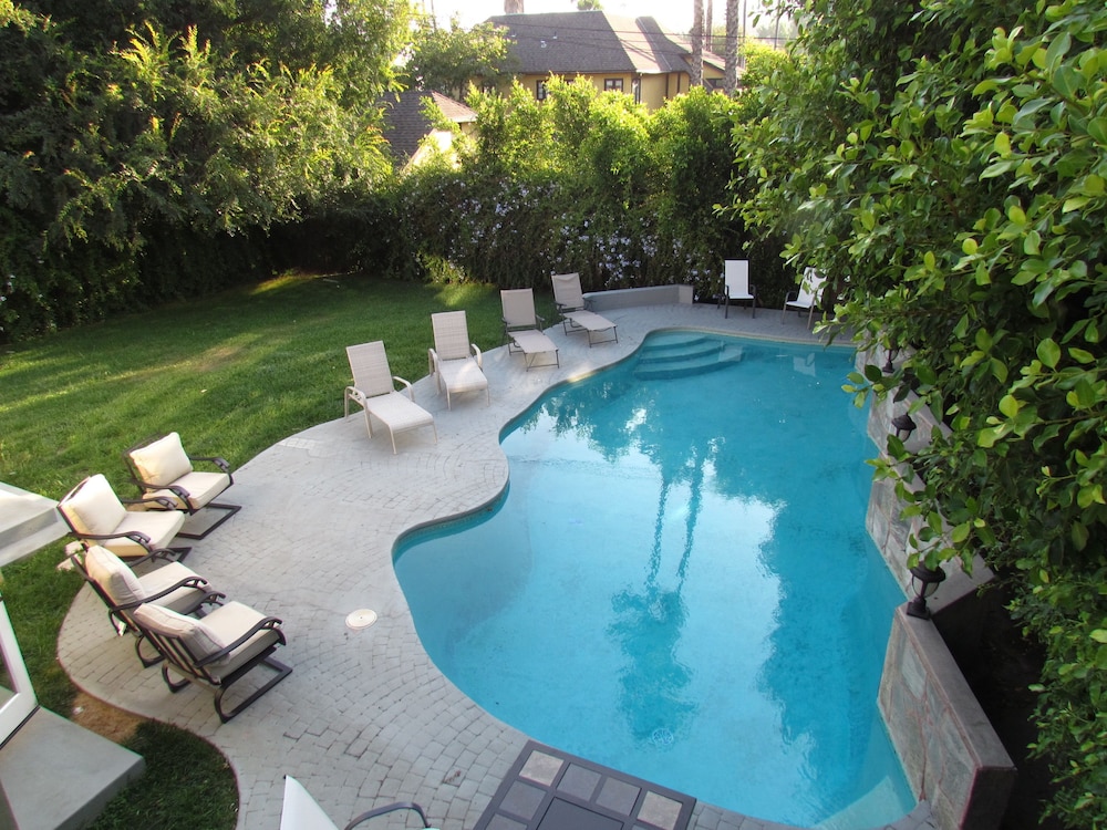 2 Floors House with Pool and Huge Relax — 4-Star Luxury Hotel in Los Angeles, United States