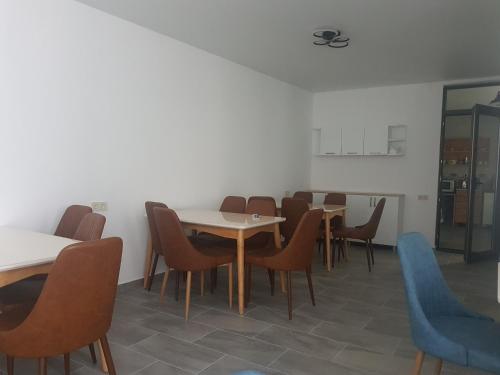 Hotel S 326