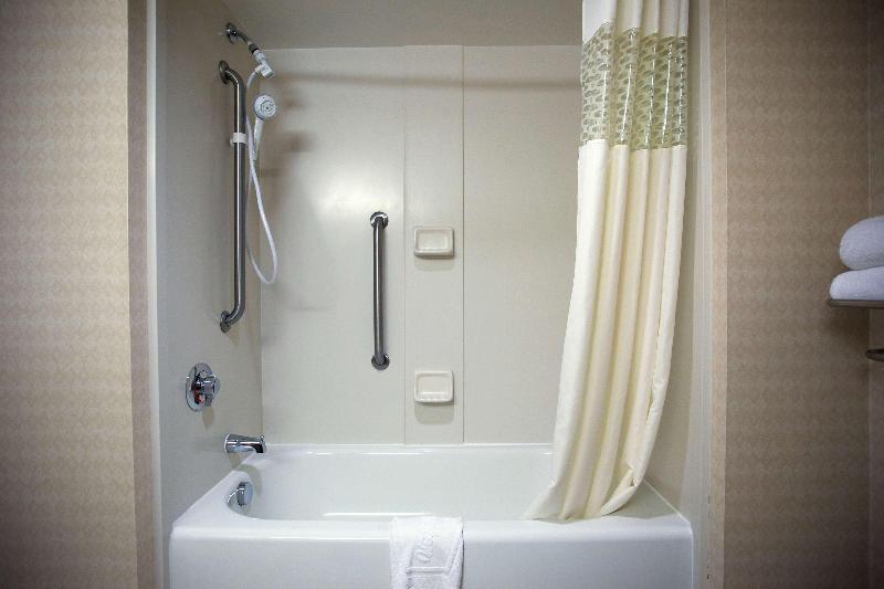 Hampton Inn Carrollton - photo 51