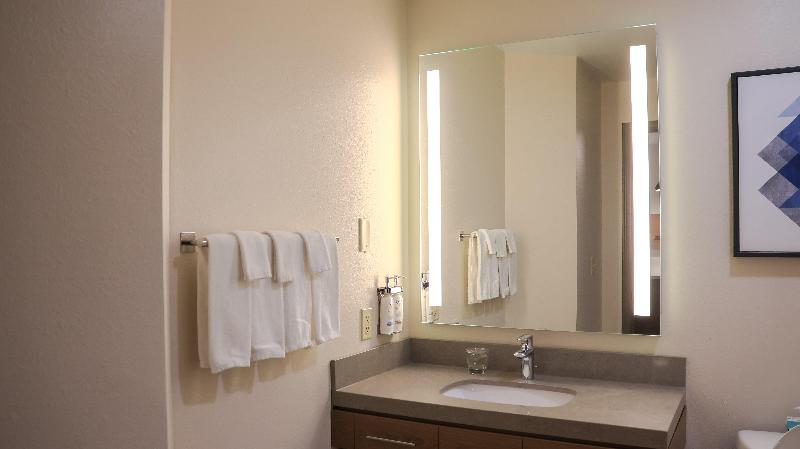 Candlewood Suites Grand Prairie by IHG - photo 51