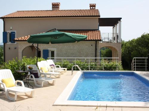 Villa with pool and covered terrace — 4-Star Luxury Hotel in Labin, Croatia