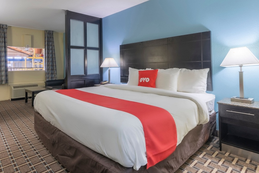 OYO Hotel Knoxville TN Cedar Bluff I 40 - photo 7
