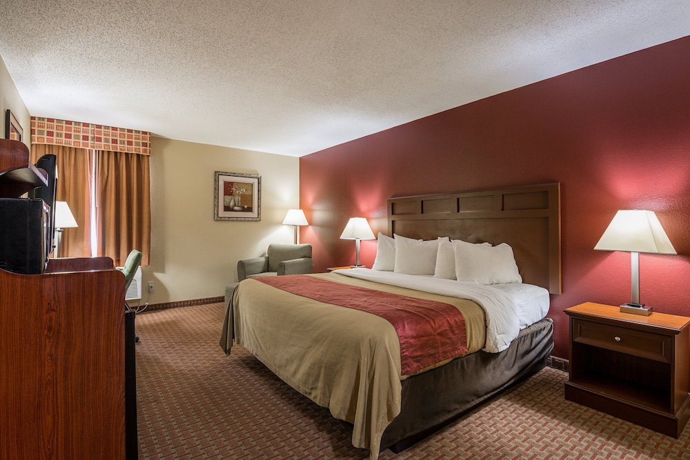 Red Roof Inn & Suites Little Rock - photo 15