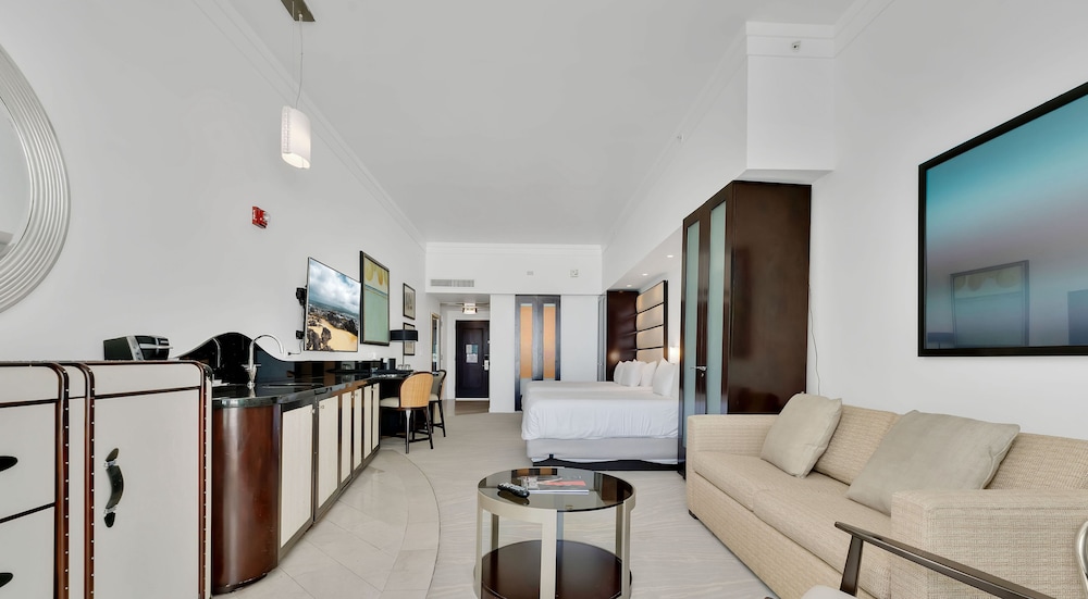 Fontainebleau Private Owners - photo 22