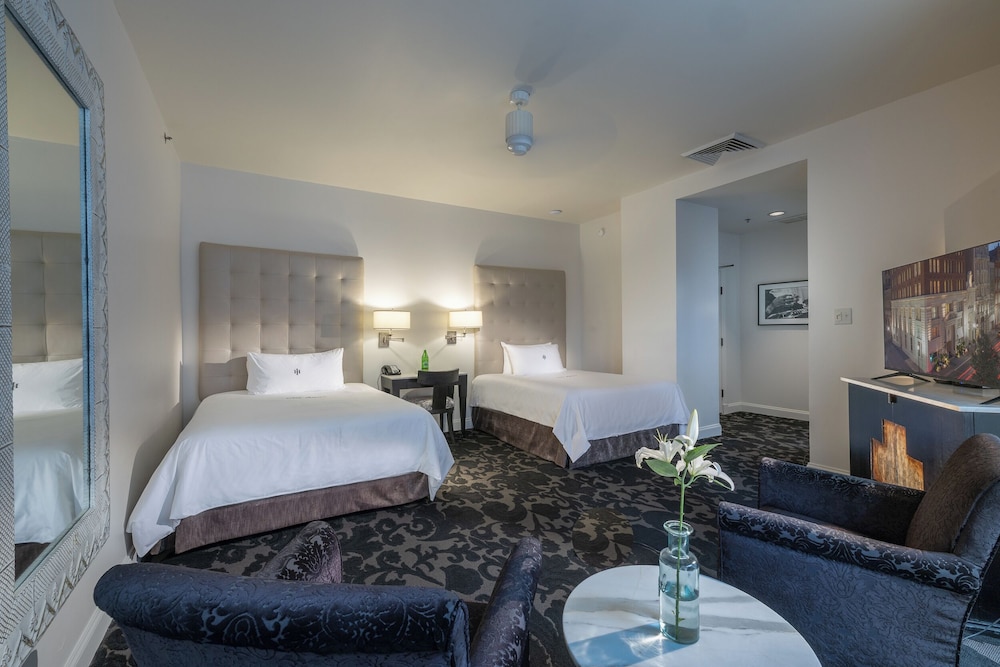 International House Hotel - photo 37