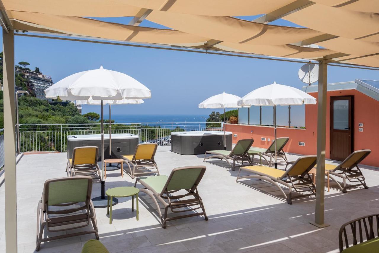 Futura Smart Flat De Vivo Realty Sorrento — 4-Star Luxury Hotel in Sorrento, Italy