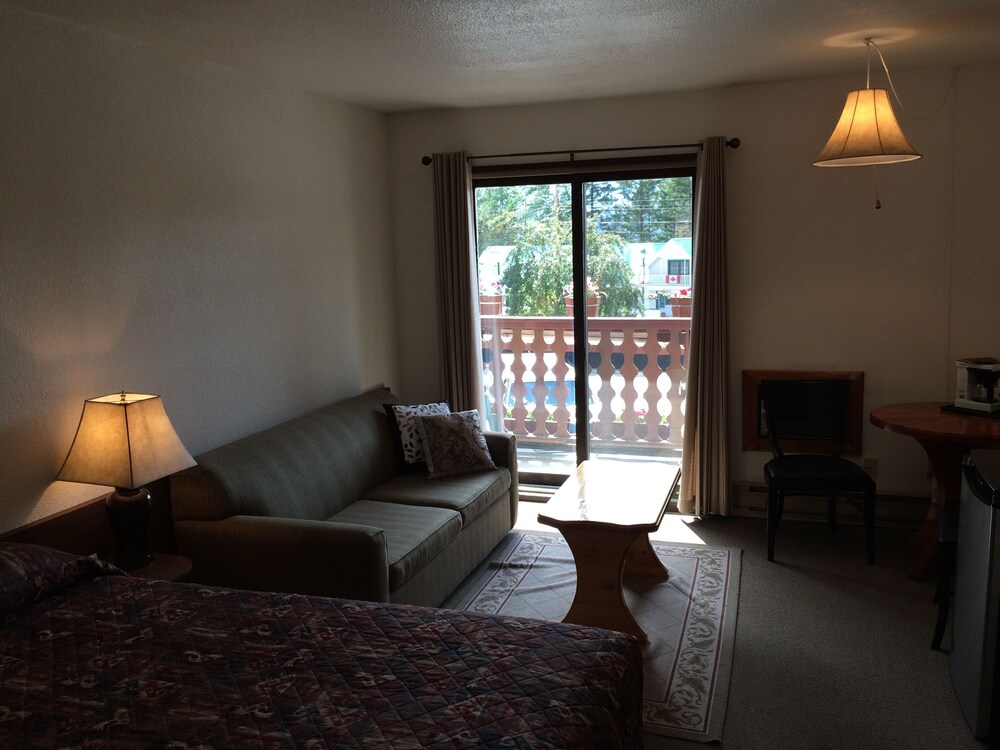 Alpen Motel — Calgary — photo 4