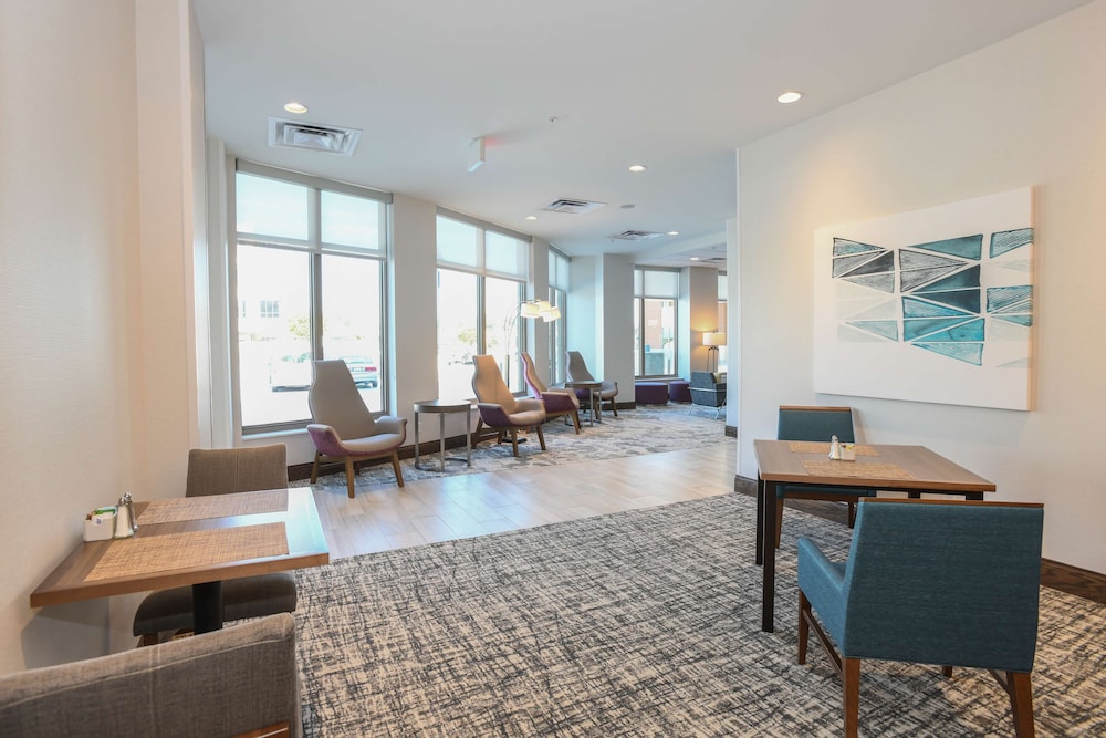 Hilton Garden Inn Cincinnati Midtown - photo 48