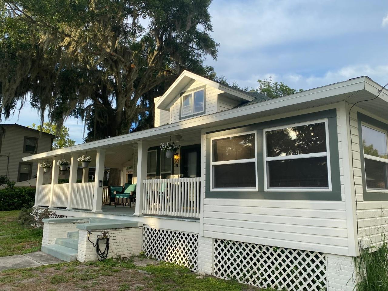The Rose on Lakeside — hotel in Umatilla