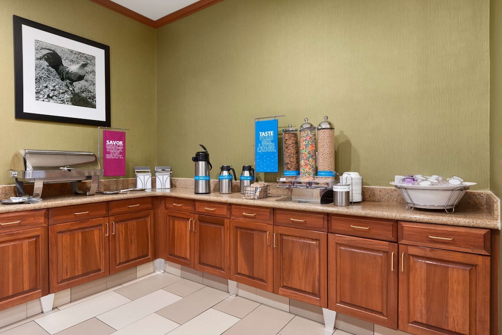 Hampton Inn & Suites Williamsburg Historic District - photo 44