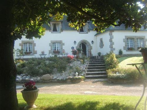 Hôtel La Coudraie - last minute hotel in Pluguffan