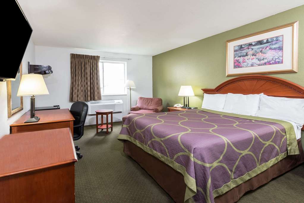 Super 8 by Wyndham Pittsburgh Monroeville - photo 5