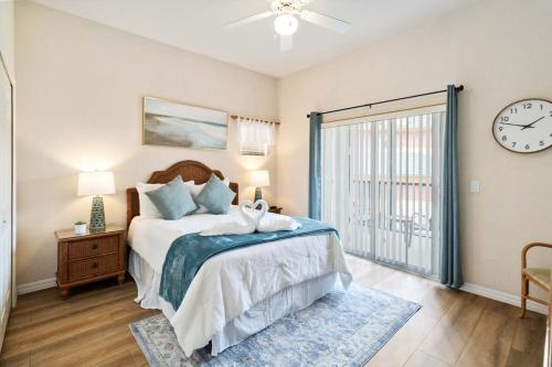 2BR Unit with big balcony in Kissimmee, United States