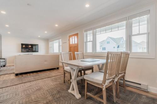Lighthouse Suites at Pine Point - photo 46