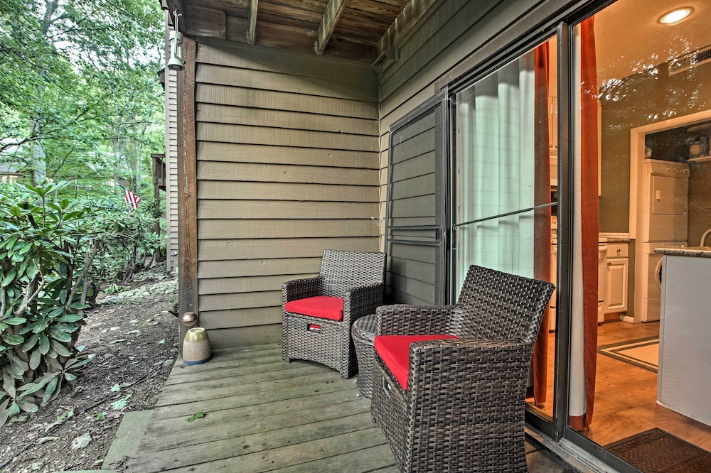 Wintergreen Resort Mountain Condo w Pool Access - photo 21