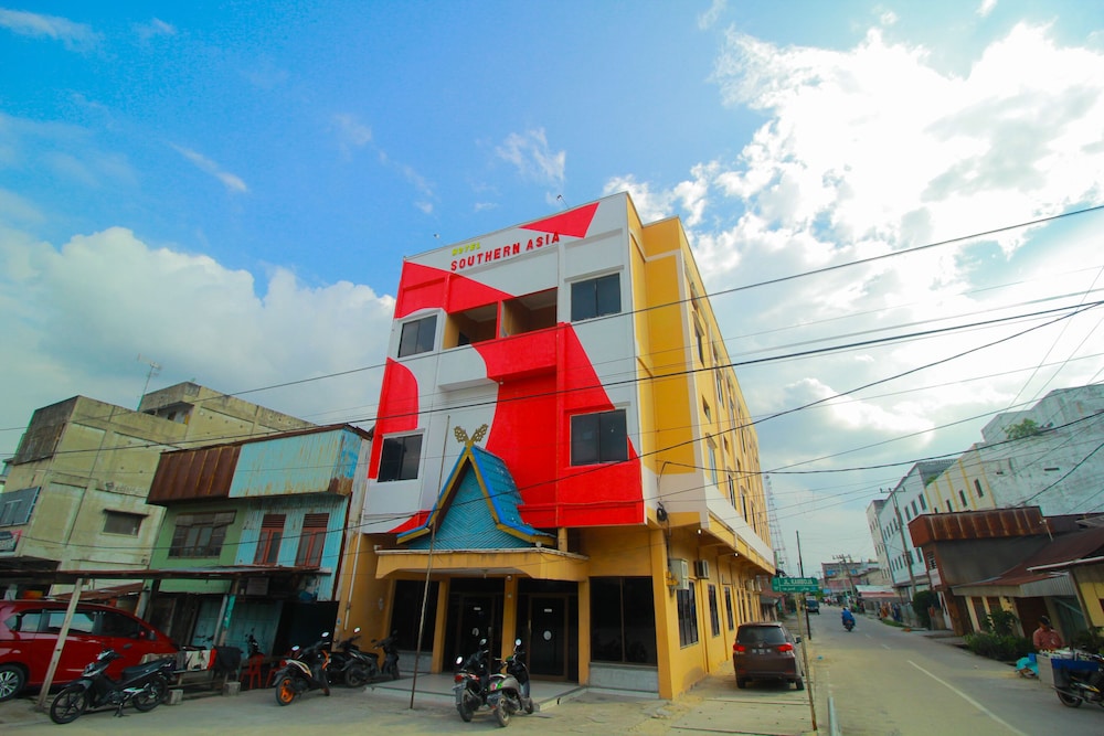 OYO 1915 Southern Asia Hotel in Dumai, Indonesia