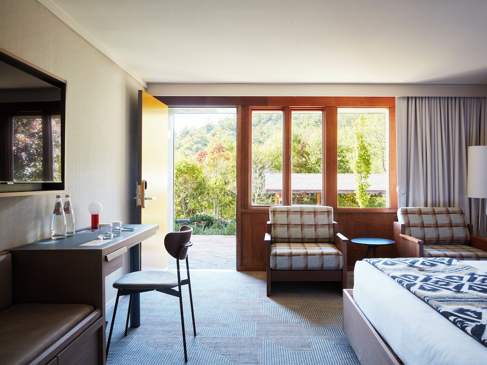 Skyline Lodge - photo 3