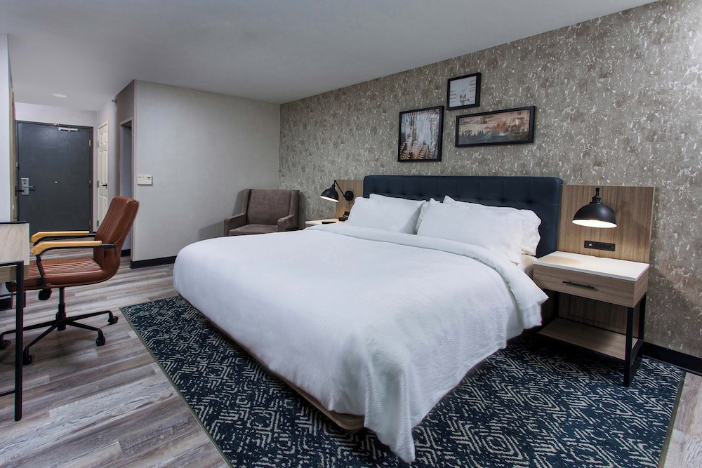 Four Points by Sheraton Appleton - photo 7