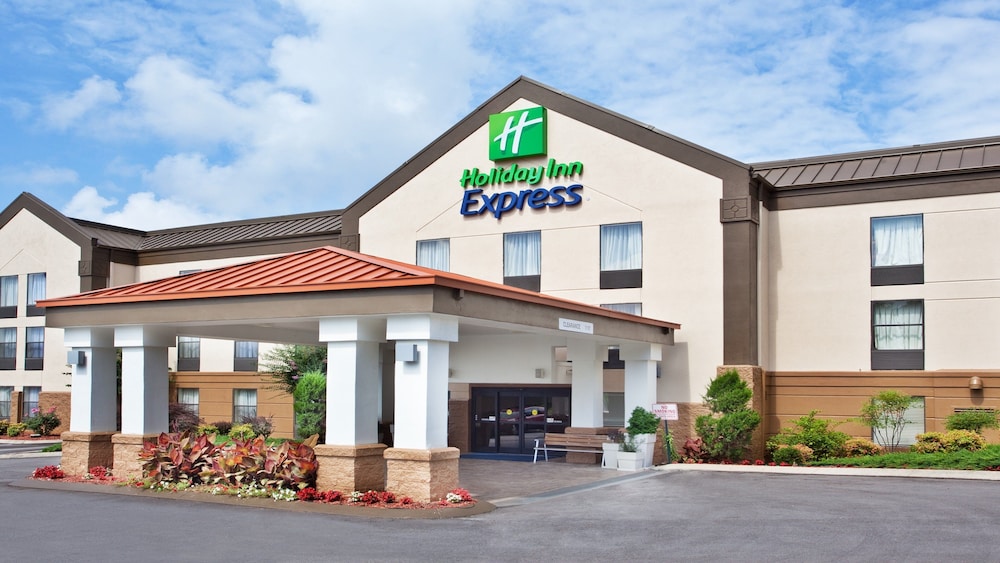 Holiday Inn Express & Suites Kimball by IHG - photo 23