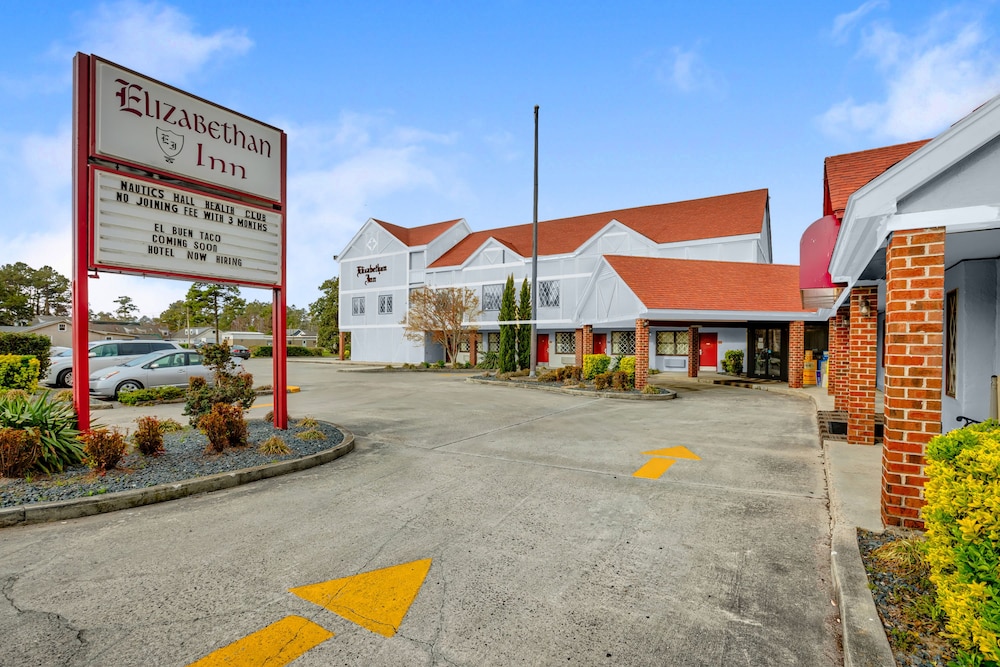 Hotel Manteo - photo 101