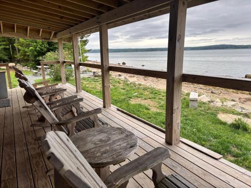 Saltwater Serenade - last minute hotel in Unknown City