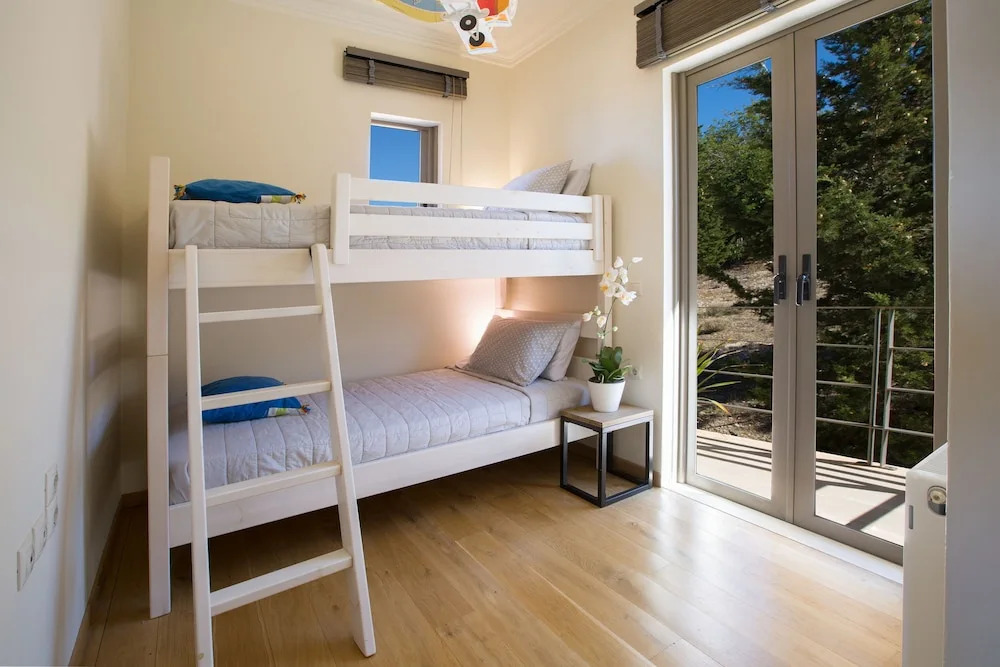 Villa Theoni — 4-Star Luxury Hotel in Lefkada, Greece