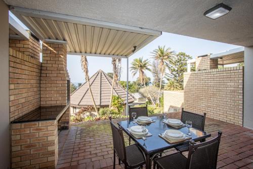 Banana Beach Club E2 — 4-Star Luxury Hotel in Port Shepstone, South Africa