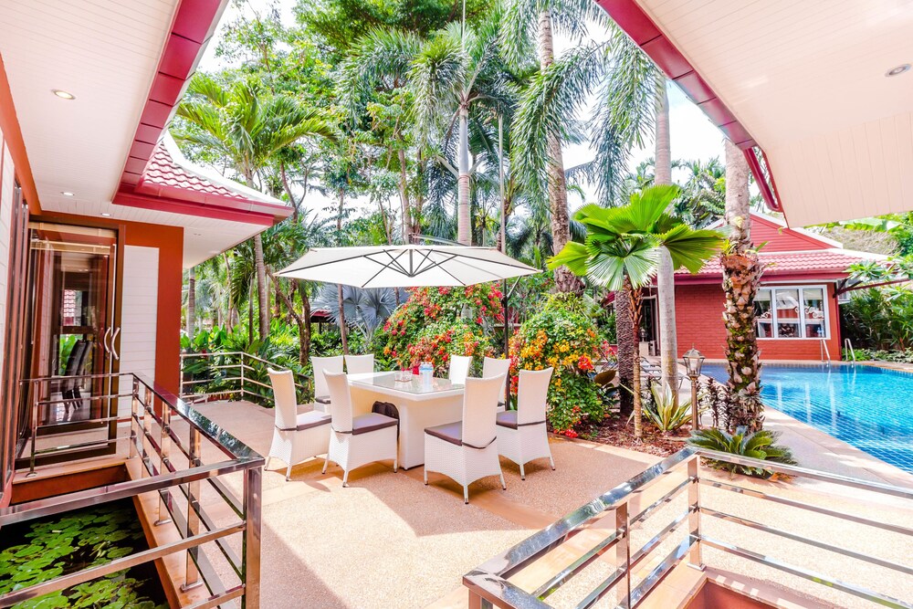 Serene Boutique Garden Resorts — 4-Star Luxury Hotel in Phuket, Thailand