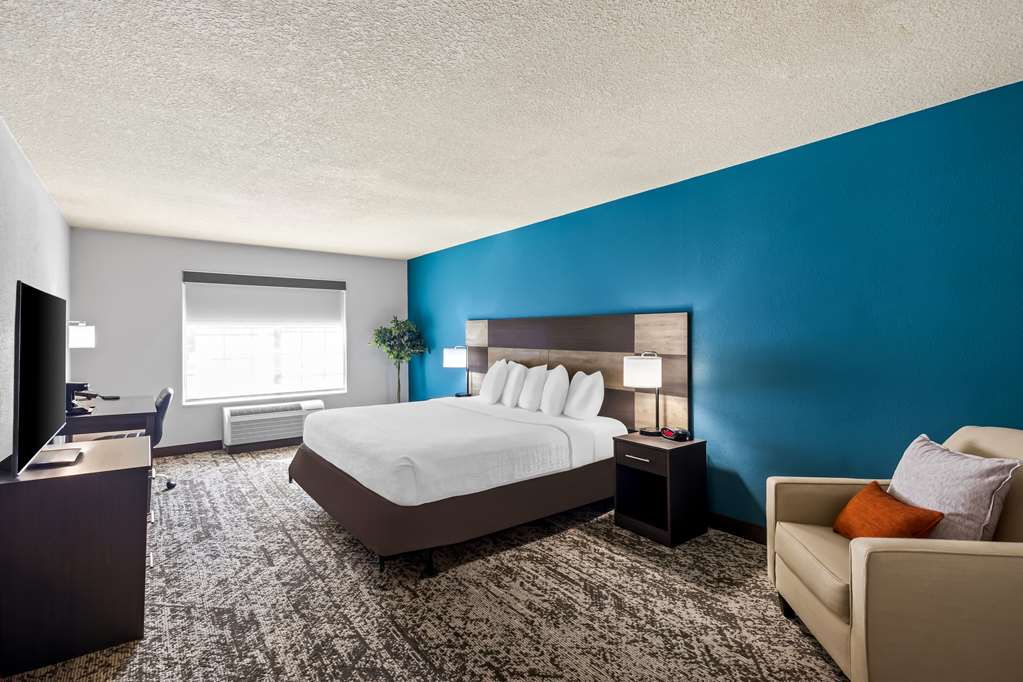Best Western Fort Wayne Inn & Suites North - photo 6