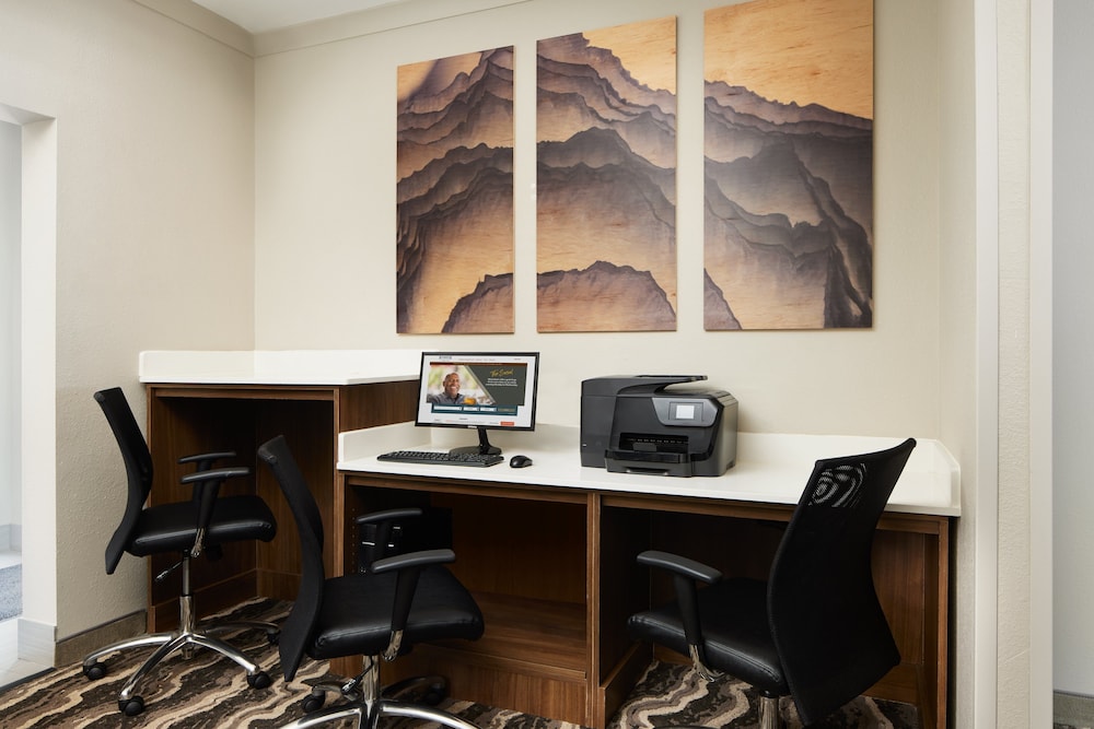 Staybridge Suites Durham Chapel Hill by IHG - photo 21
