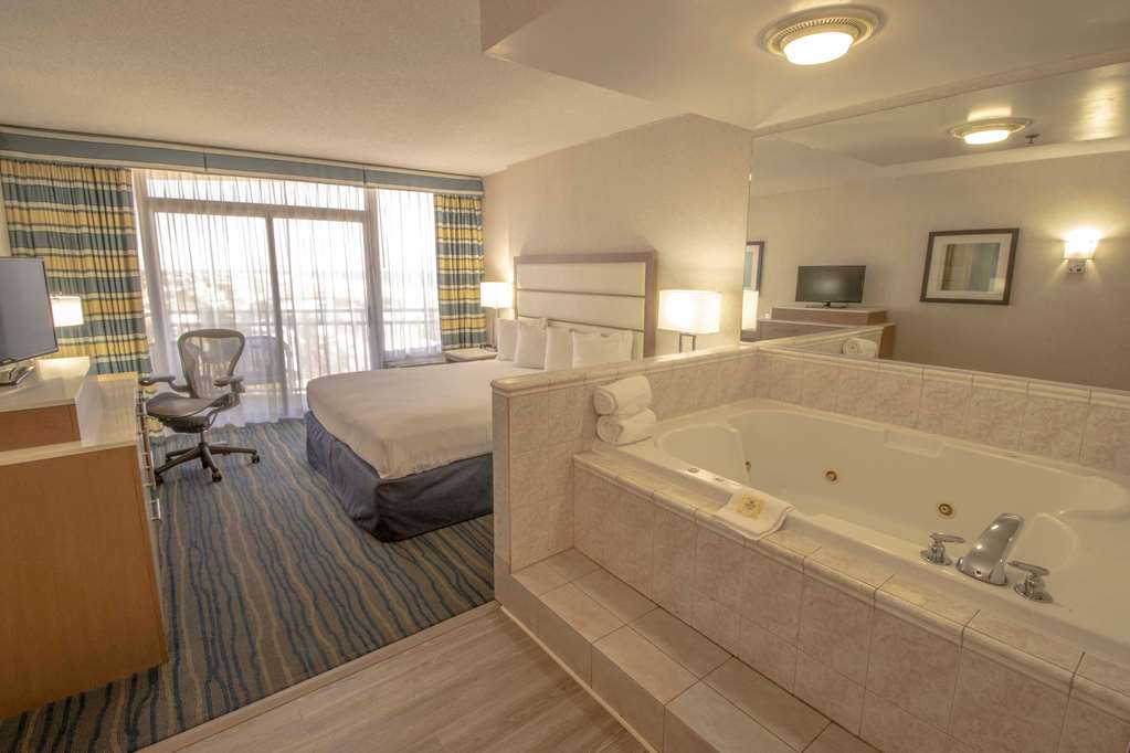 Wyndham Virginia Beach Oceanfront - photo 38